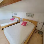 Belle Maison Spacieuse Et Traversante, Climatisee, Wifi, Vue Reserve, 6-8 Couchages A Lrcs91 * Portiragnes