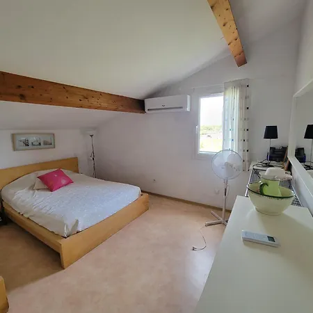Belle Maison Spacieuse Et Traversante, Climatisee, Wifi, Vue Reserve, 6-8 Couchages A Lrcs91 Villa *